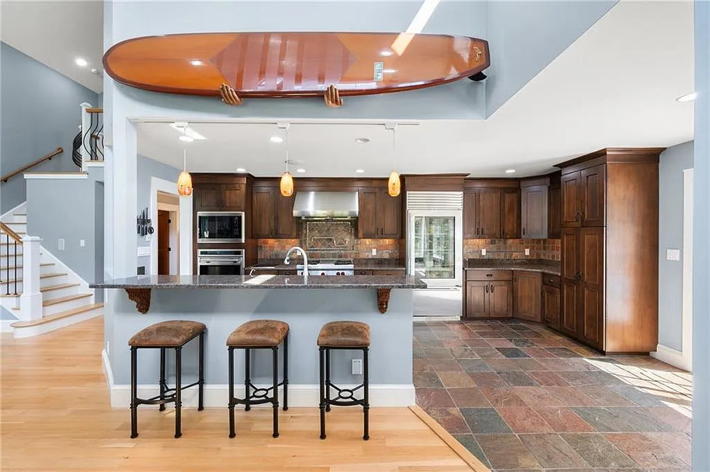 Interior craftsmanship and custom woodwork in a Shallotte NC home