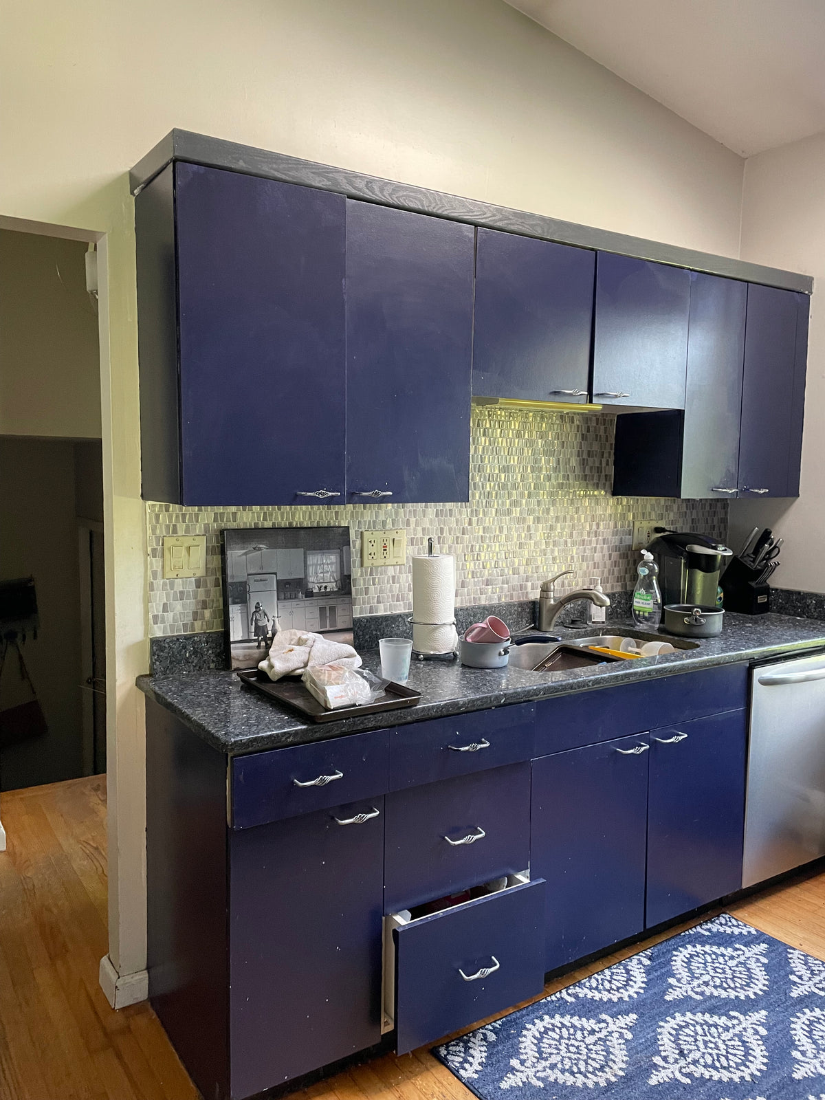 Kitchen before renovation